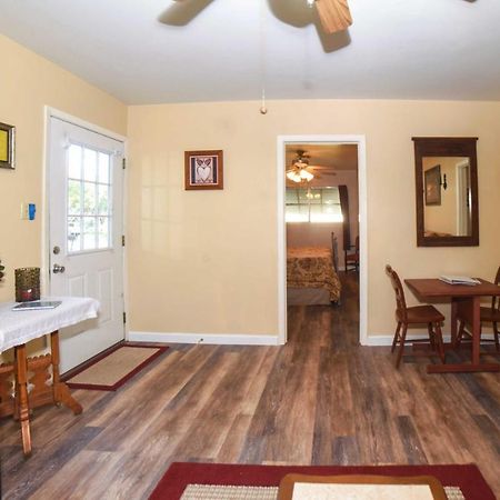 Fredericksburg Home 8 Blocks To Main St And Wineries Εξωτερικό φωτογραφία